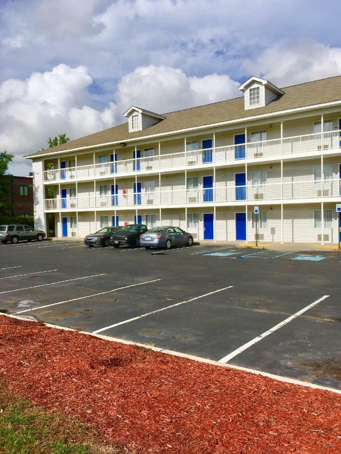 Intown Suites Extended Stay North Charleston Sc - Rivers Ave Ngoại thất bức ảnh